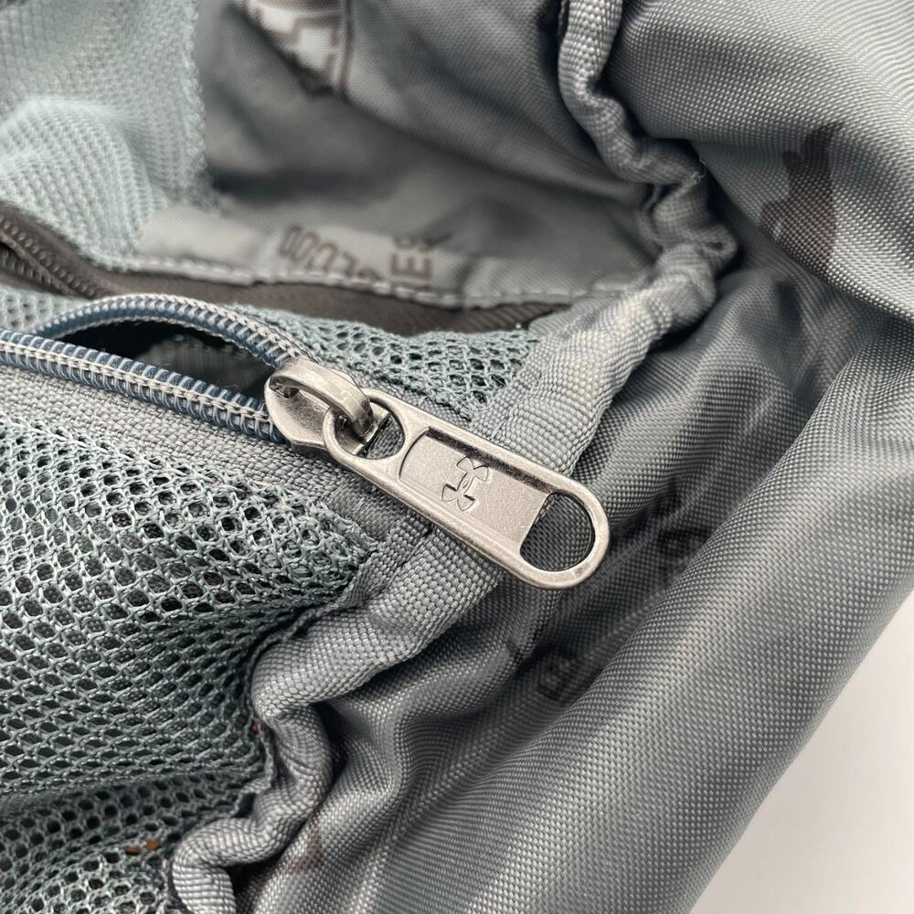 Under Armour Project Rock 60 Bag Backpack Rucksack Gym Duffle Travel School - Picture 10 of 16